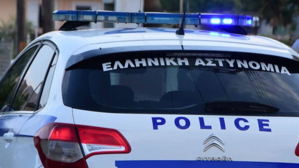 Συνελήφθησαν -2- άτομα που διέπρατταν κλοπές με τη μέθοδο της απασχόλησης σε χρυσοχοεία στην Κεφαλονιά